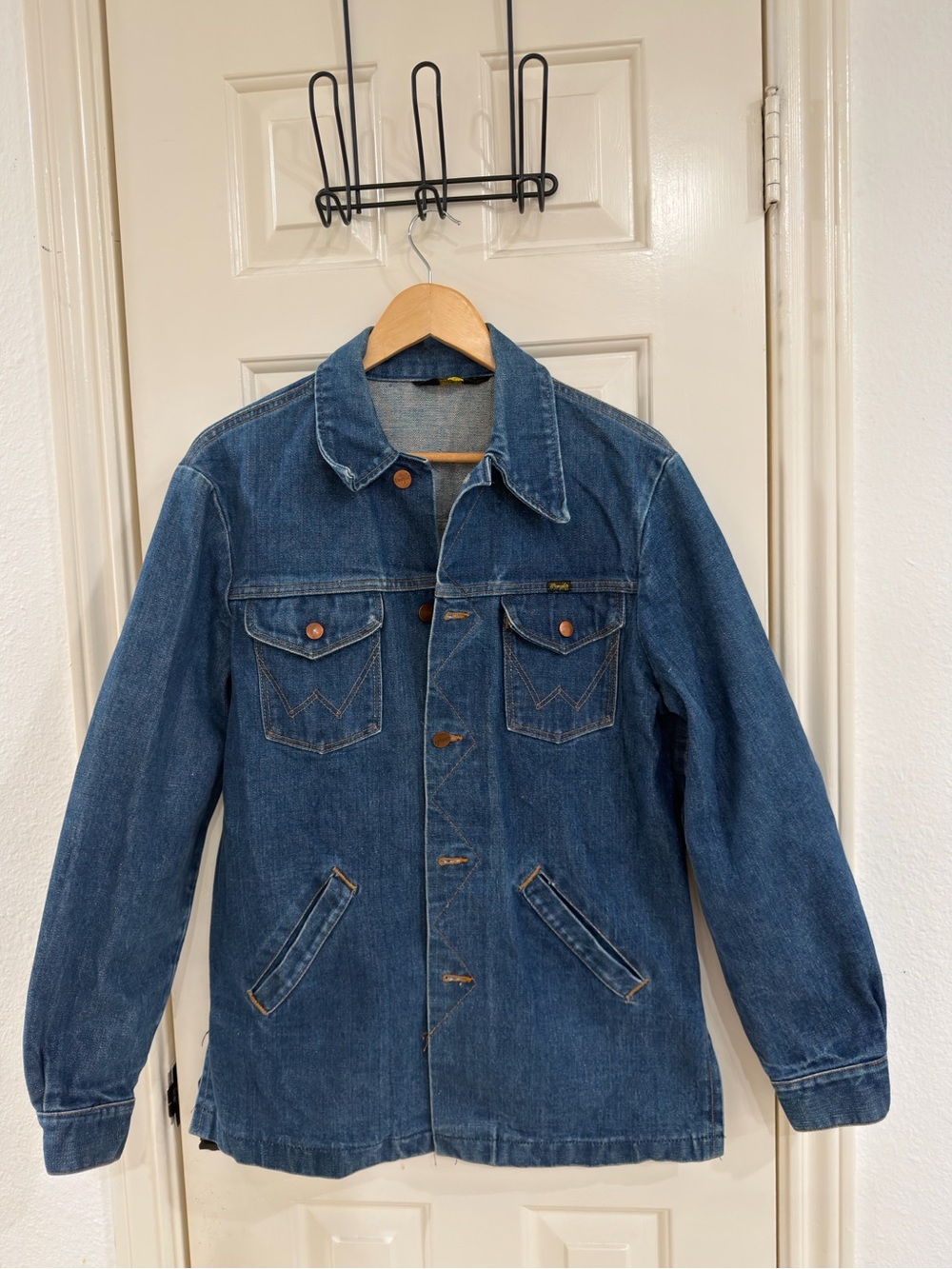 Classic medium Wash Blue Denim WRANGLER Jacket sz S/M Ladies